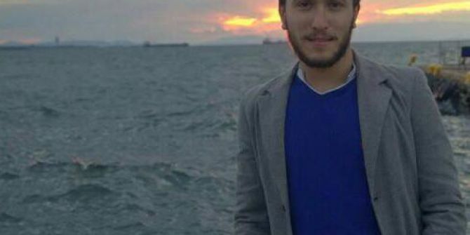 Otomobile Çarpan Motosikletli Hayatını Kaybetti