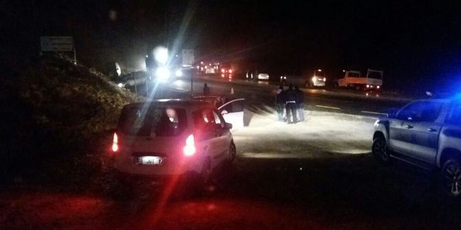 Sertavul Geçidi’nde 3 Araç Çapıştı: 4 Yaralı