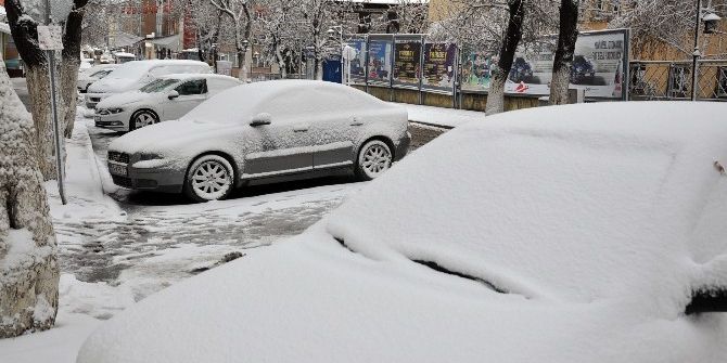 Kars’ta Kar Yağışı