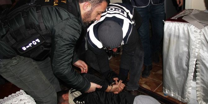 Aksaray’da 250 Polisle Huzur Operasyonu: 15 Gözaltı