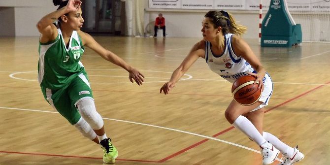 Bornova Beckerspor Zirveyi Perçinledi