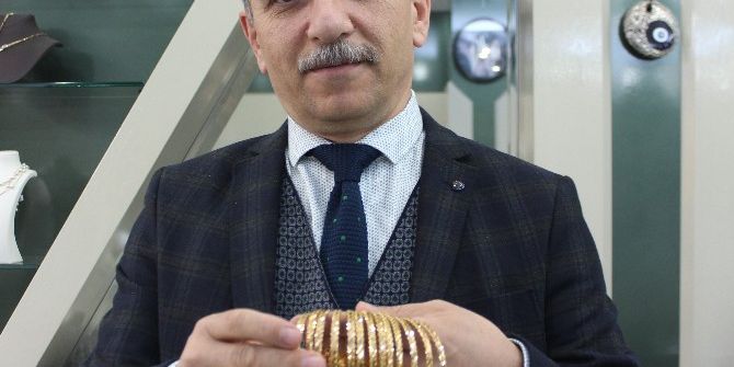 Altın Fırladı, Vatandaş Bozdurdu