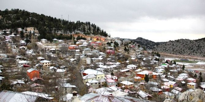 Kızıldağ Yaylası’na Mevsimin İlk Karı Yağdı