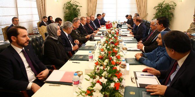 Erdoğan Ve Şerif Heyetlerarası Görüşmeye Başkanlık Etti