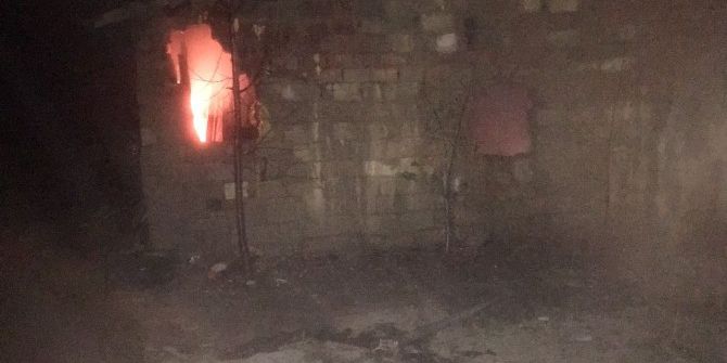 Ahır Yangınında 5 Büyükbaş Hayvan Telef Oldu