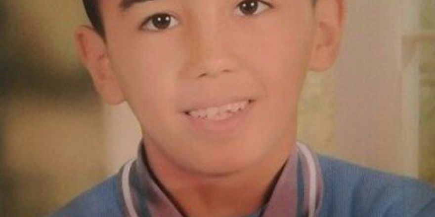 Kamyonun Altında Kalan Çocuk Hayatını Kaybetti