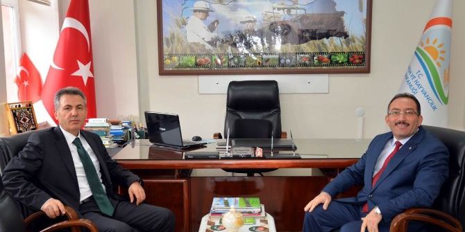 Vali Elban, “Bilecik Ekonomisinin Temellerinden Birisi Tarım Sektörü”