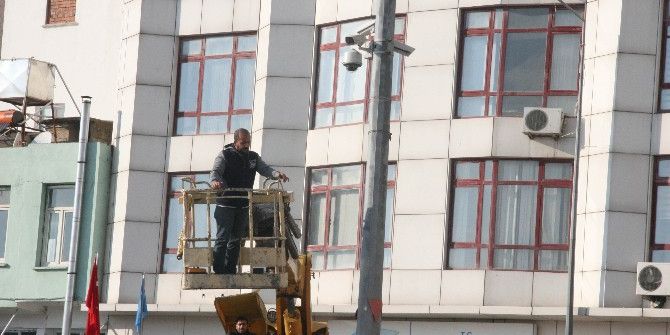 Mobese Kameralarının Bakımları Yapılıyor
