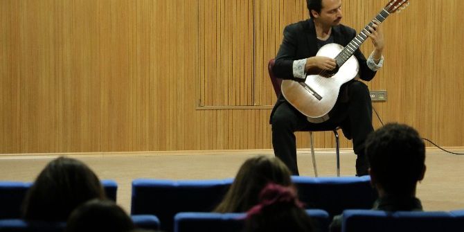 Kbü’de “Gitar Resitali Ve Ustalık Sınıfı” Etkinliği Düzenlendi