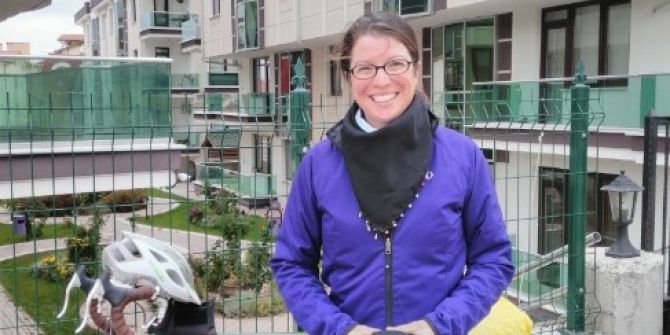 İngiliz Kadın Bisikletiyle Dünya Turunda