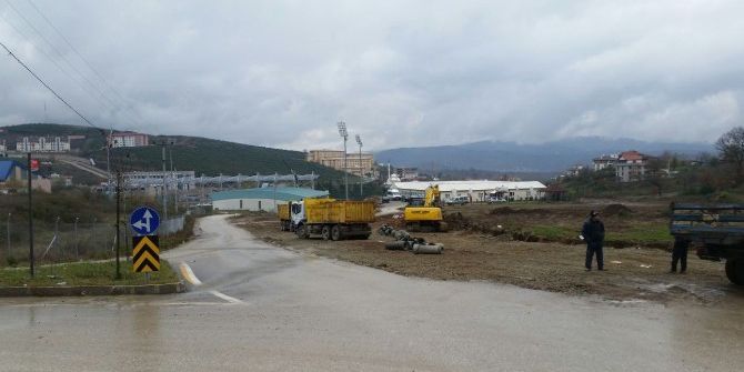 Düzce Üniversitesi Yolu Genişletiliyor