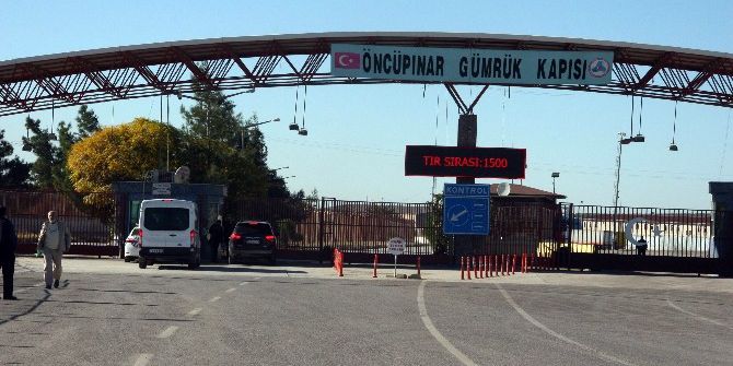 Öncüpınar Sınır Kapısı Geçişlere Açıldı
