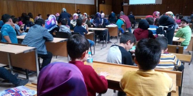 Karabük’te "Hoca Ahmet Yesevi" Konferansı Yapıldı