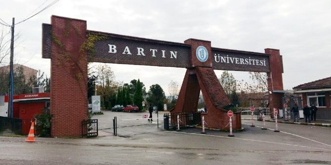 Bartın Üniversitesinde Akademisyenlerin Odasında Arama Yapılıyor