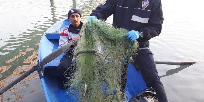 Kilometrelerce Uzunluktaki Misina Ağlar İmha Edildi