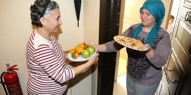 Dünya Komşular Günü’nde Ataşehir’de Anlamlı Etkinlik