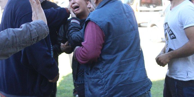 Kamyonun Altında Kalan Elektrikli Bisiklet Sürücüsü Öldü