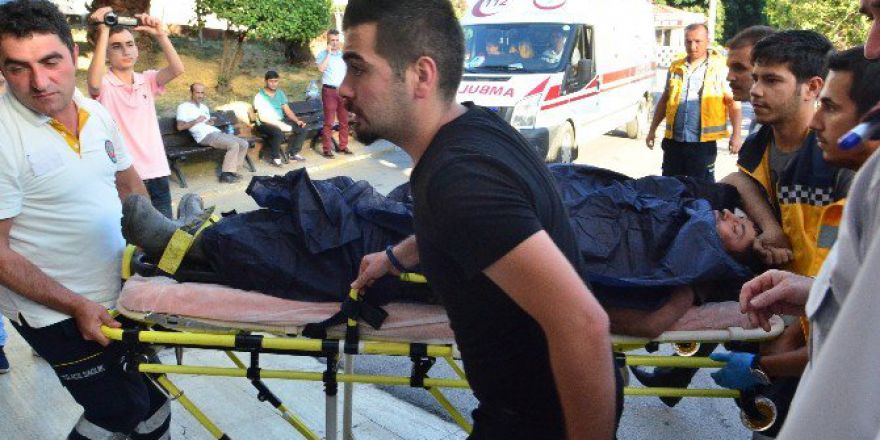 Çalışırken Belinden Sakatlanan Maden İşçi Hastaneye Kaldırıldı