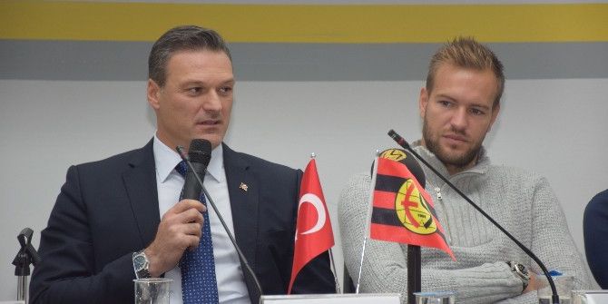 Alpay Özalan Ve Ruud Boffin İle "Futbola Dair"
