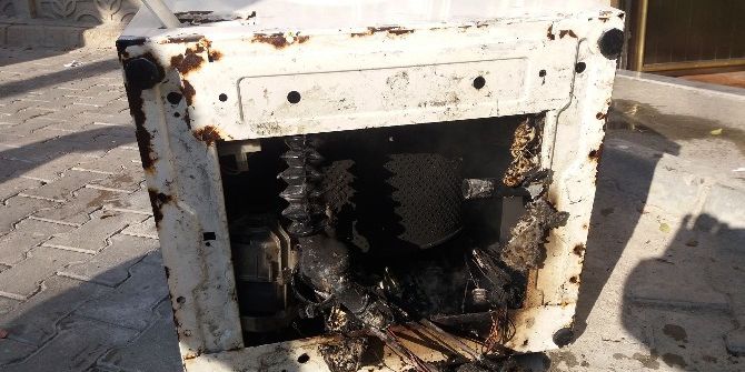 Hayrabolu’da Patlayan Çamaşır Makinesi Korkuttu