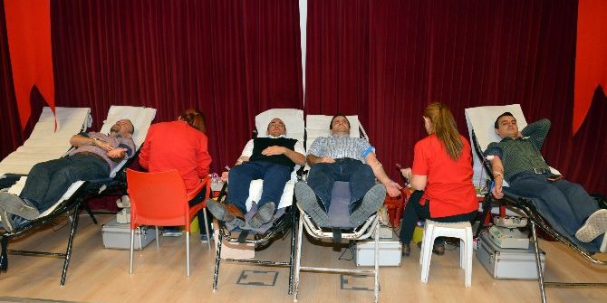 Adana Btü’den Kan Bağışı