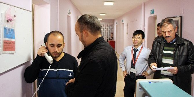 Mağarada Donmak Üzereyken Polisler Yetişti