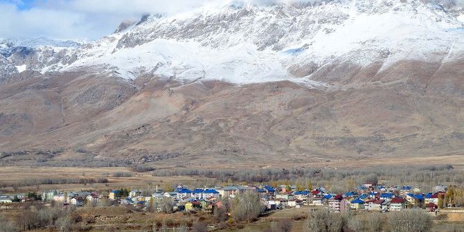 Ovacık’ta İki Mevsim Bir Arada Yaşanıyor