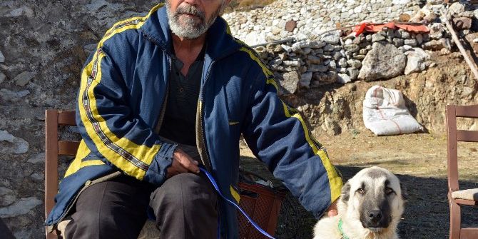 Köpeği Zehirlenen Görme Engelli Vatandaşa Büyükşehir’den Yeni Can Dostu