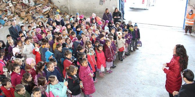 Miniklere Hem Eğlence Hem Çevre Bilinci Eğitimi