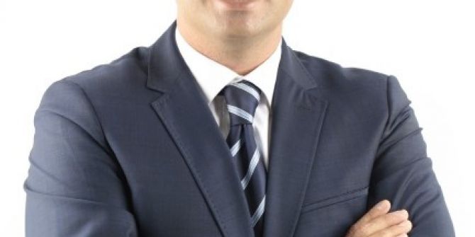 Dişlerin Sararmasında En Büyük Etken, Çay Ve Kahve