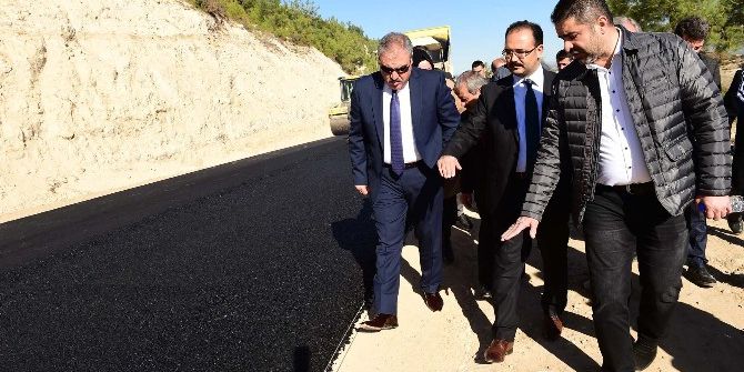 Uşak Belediyesi’nden Köy Yollarına Destek