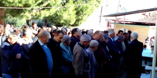 Üreticiler Yağmur Duasını Çıktı