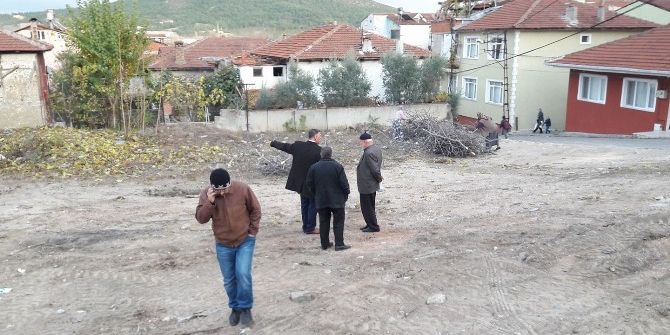 Vezirhan Beldesi’nin Yeni Projelerinin Hafriyatına Başlandı