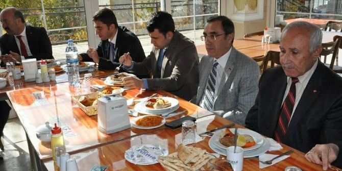 Gölbaşı İlçesinde Aşçılık Kursu Devam Ediyor