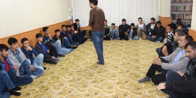 Kahta İkbal-der’de Öğrenci Buluşması