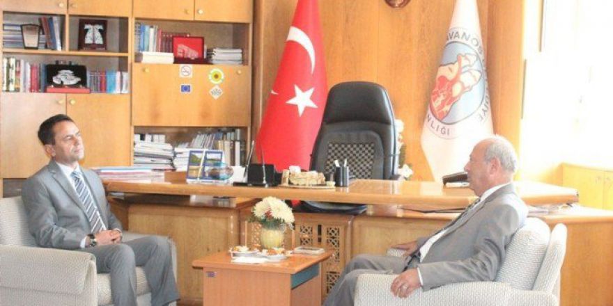 Vali Aktaş Avanos Belediyesini Ziyaret Etti