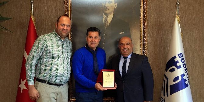 Okul Müdüründen Başkan Kocadon’a Teşekkür Ziyareti