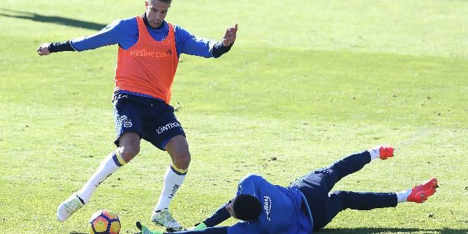 Fenerbahçe Pas Çalıştı