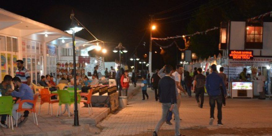 Tatvan Doğu Anadolu Fuarı Devam Ediyor