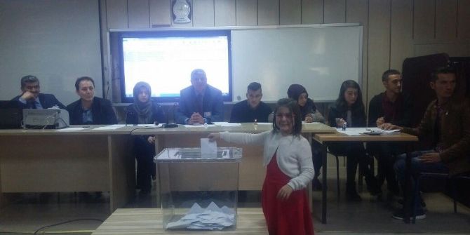 Yozgat’ta ‘İl Öğrenci Meclis Başkanlığı Seçimi’ Yapıldı