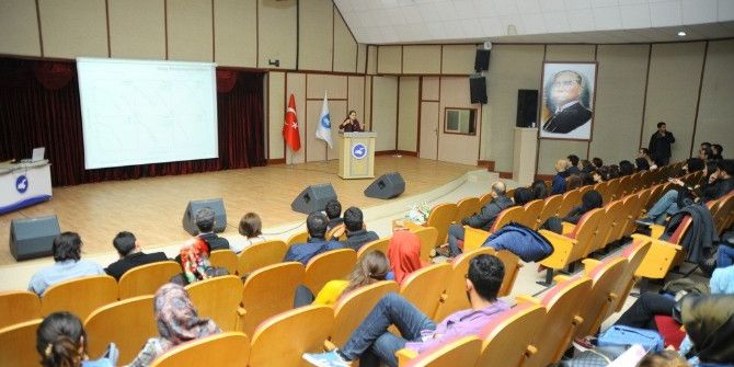 Yyü’de “Uzay Radyasyon Ortamı Test Laboratuvarı Projesi” Konferansı