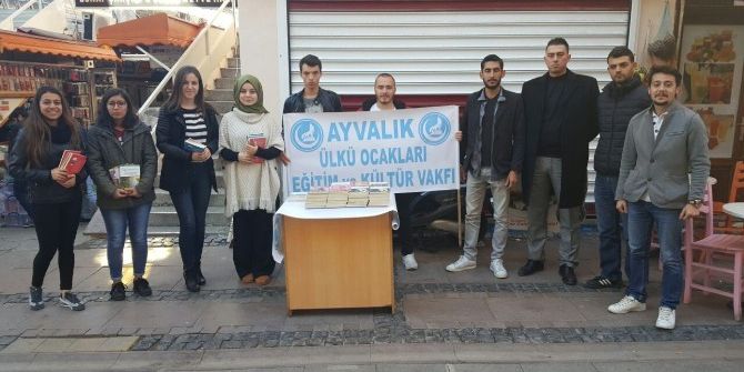 Ayvalık Ülkü Ocaklarından Çocuklara Ücretsiz Kitap
