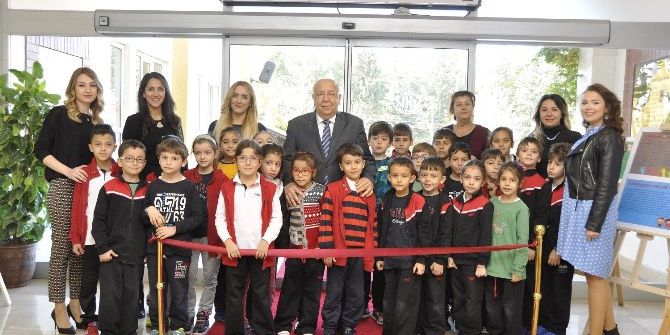 Çocuk Hakları Sergisi Gkv’de Açıldı