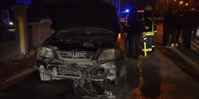 Karaman’da Kundaklanan Cip’i Tamamen Yanmaktan Polis Kurtardı