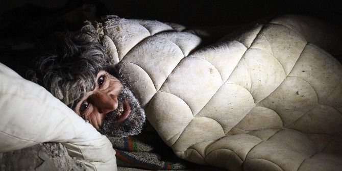 Battaniyeye Şükreden Evsiz, İş İstiyor