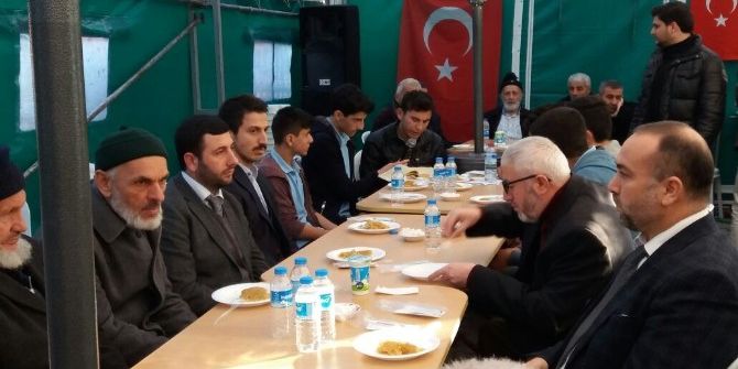 Akçakoca Anadolu İmam-hatip Öğrencilerinden Vefa Örneği