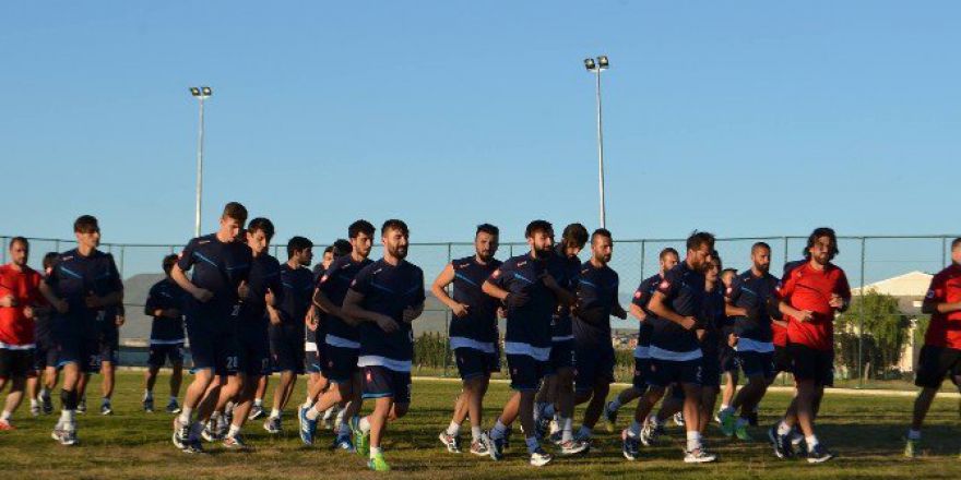 Bb Erzurumspor Topbaşı Yaptı