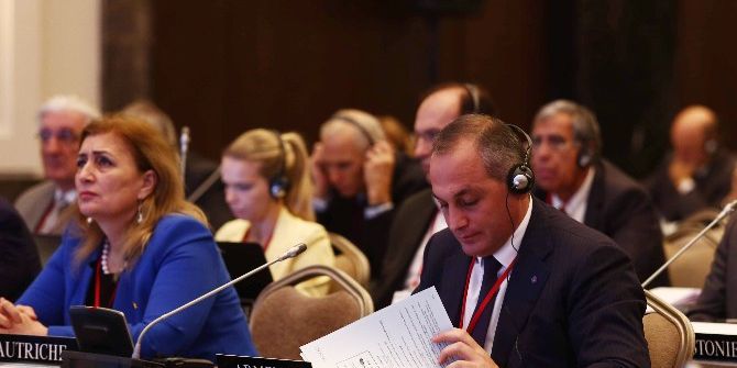 Bakan Çavuşoğlu’ndan Ermeni Milletvekilinin "Deaş" Sorusuna Tepki