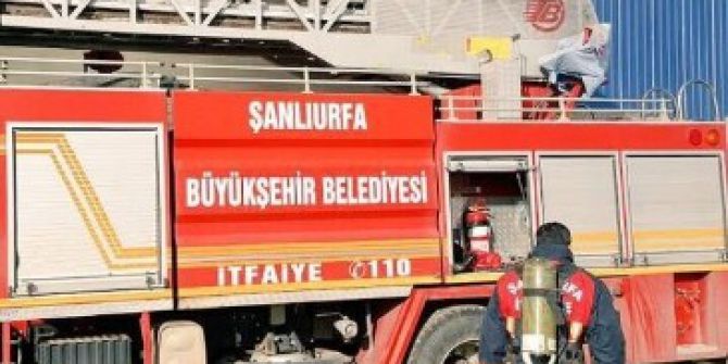 Akçakale’de Yağ Fabrikasında Yangın Çıktı