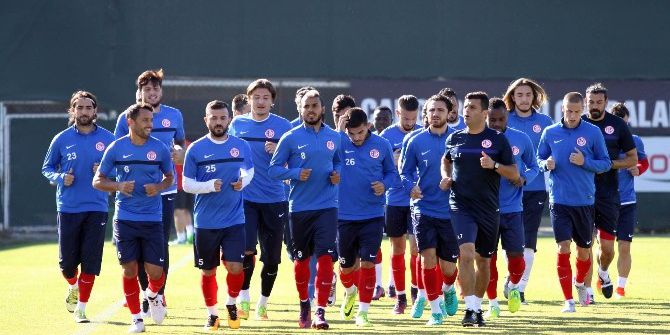 Antalyaspor’da Trabzonspor Maçı Hazırlıkları Sürüyor